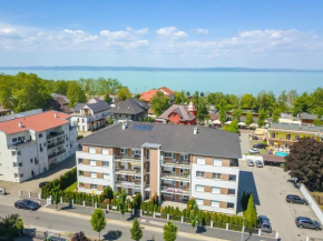 Royal Luxus Wellness Apartman, Siofok